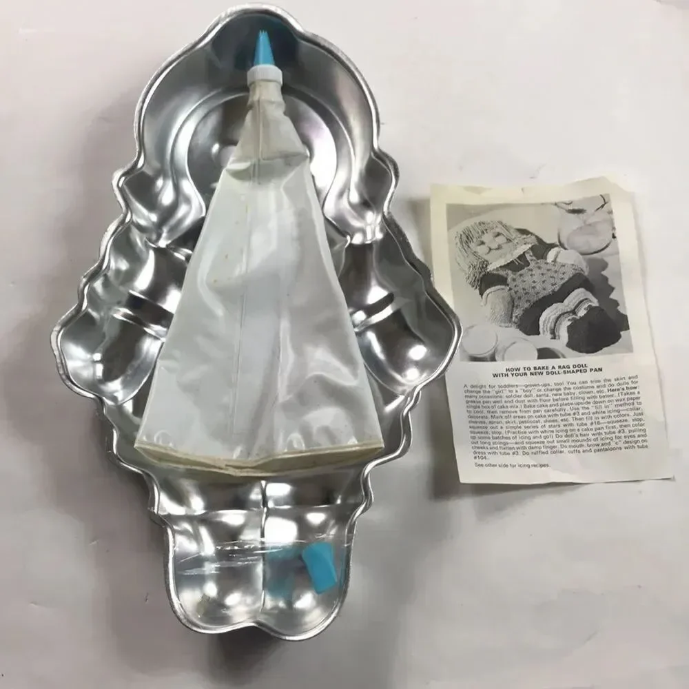 Wilton Vintage Reggedy Doll Aluminum Kate